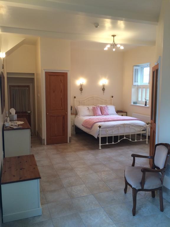 Strathmore Bed & Breakfast Dover Bagian luar foto