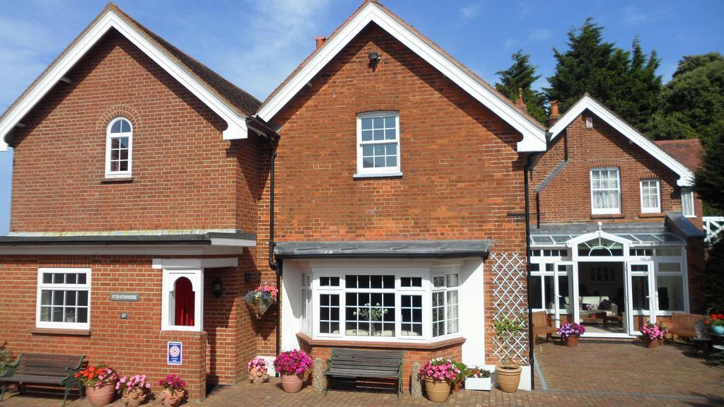 Strathmore Bed & Breakfast Dover Bagian luar foto