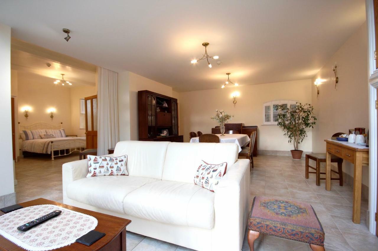 Strathmore Bed & Breakfast Dover Bagian luar foto