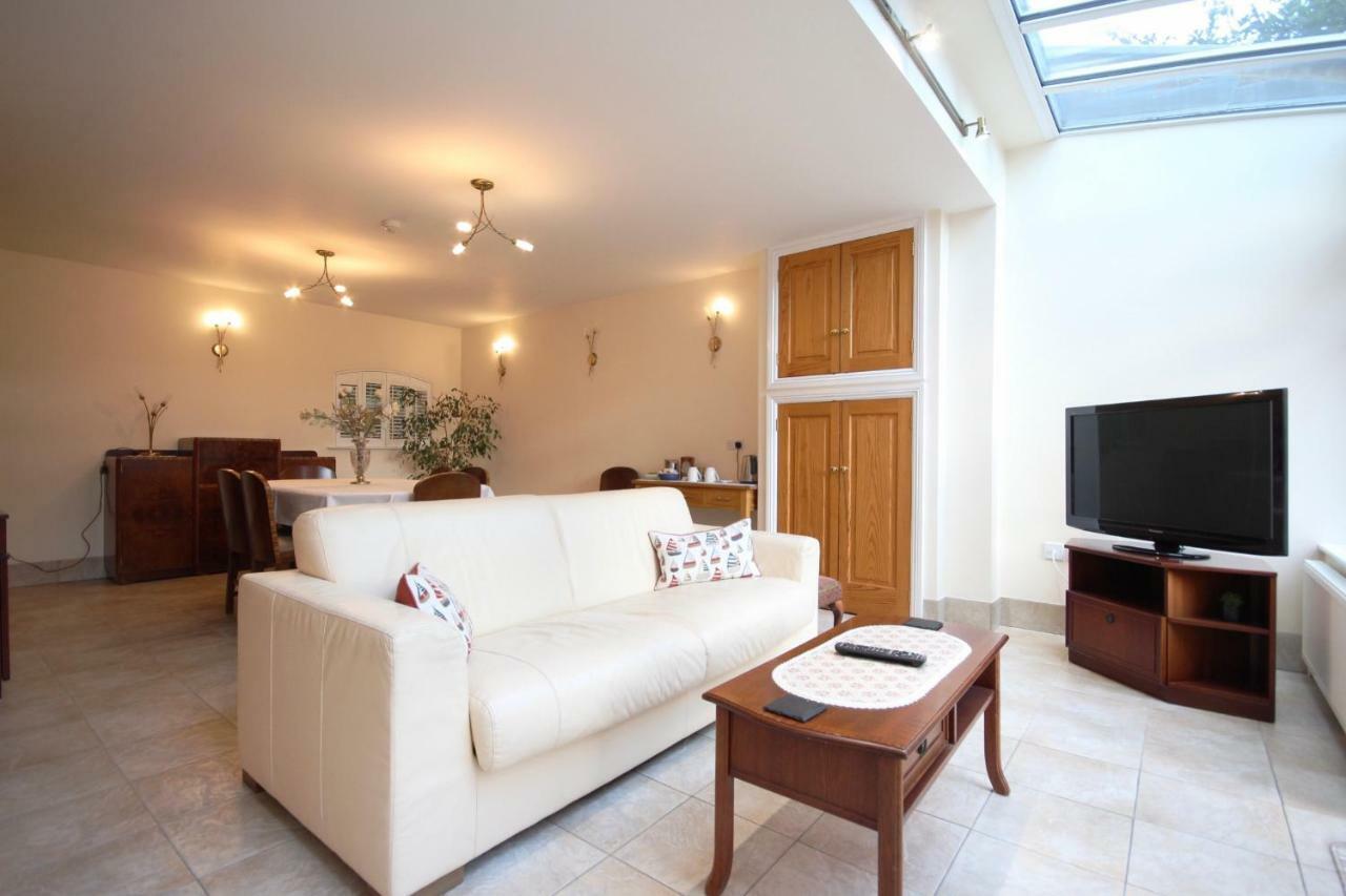 Strathmore Bed & Breakfast Dover Bagian luar foto